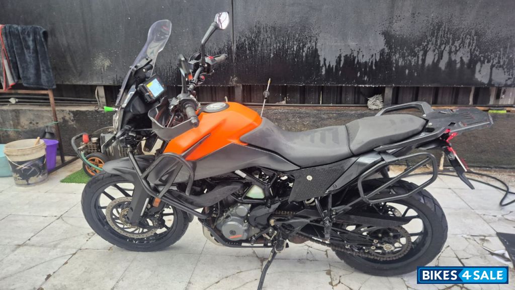 Orange Black KTM 390 Adventure Orange Black KTM 390 Adventure