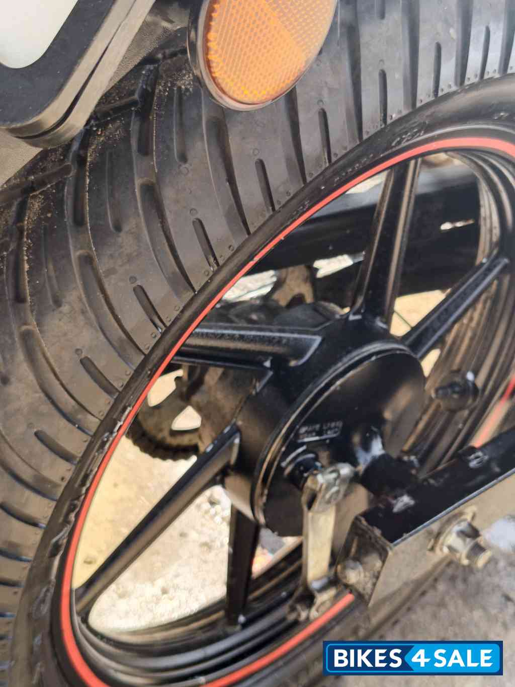 TVS Raider Split Seat TVS Raider Split Seat