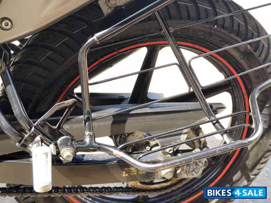 TVS Raider Split Seat TVS Raider Split Seat