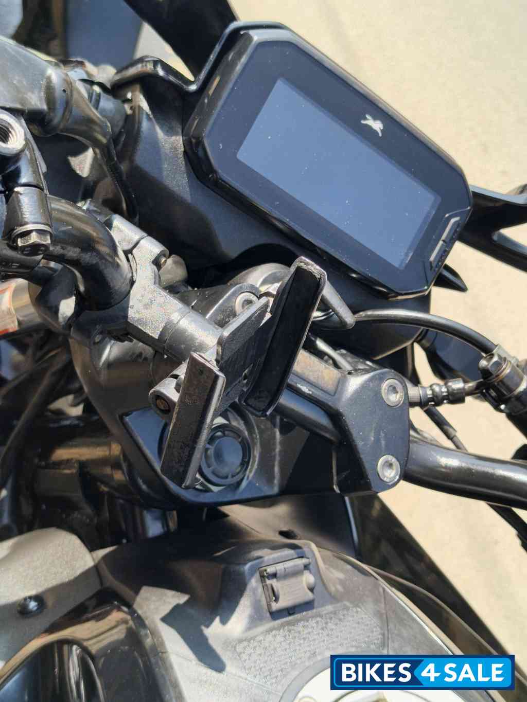 TVS Raider Split Seat TVS Raider Split Seat