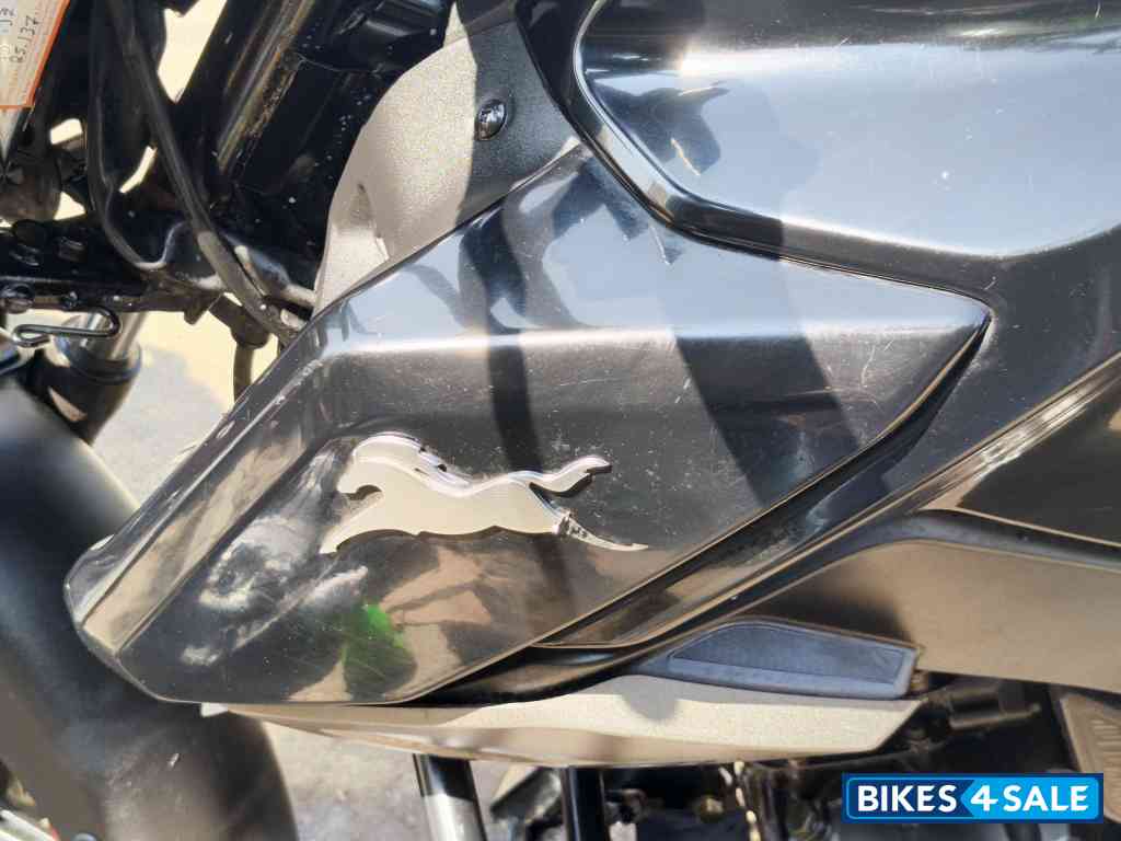 TVS Raider Split Seat TVS Raider Split Seat