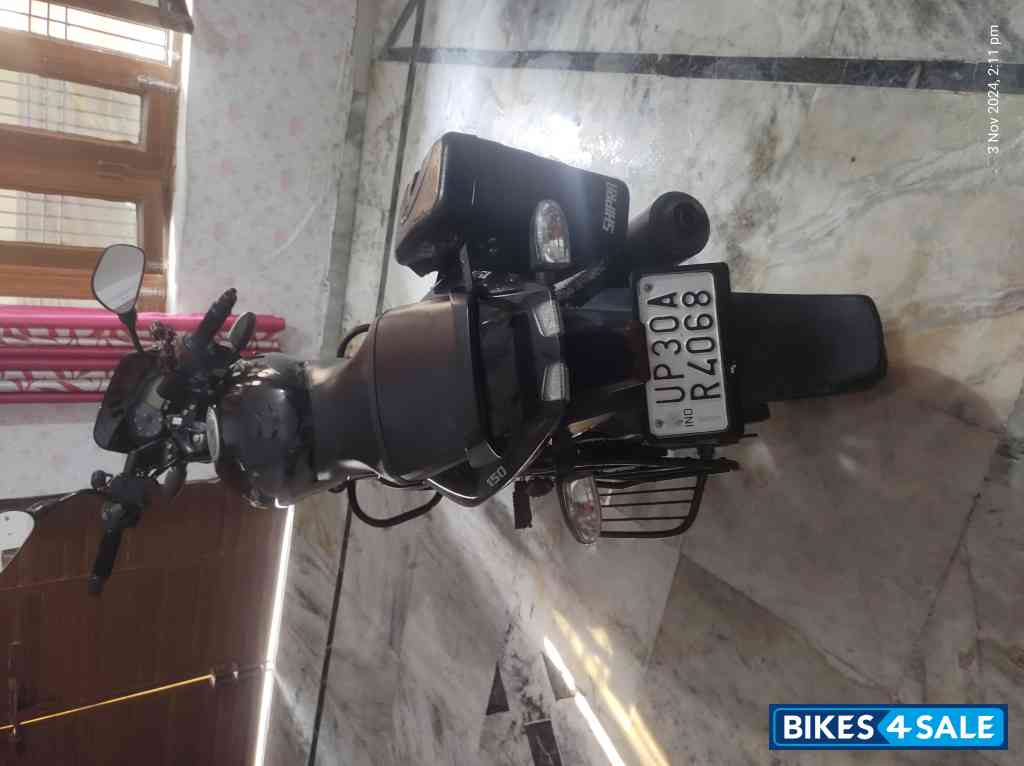 Zet Black Bajaj Pulsar 150 DTSi Zet Black Bajaj Pulsar 150 DTSi