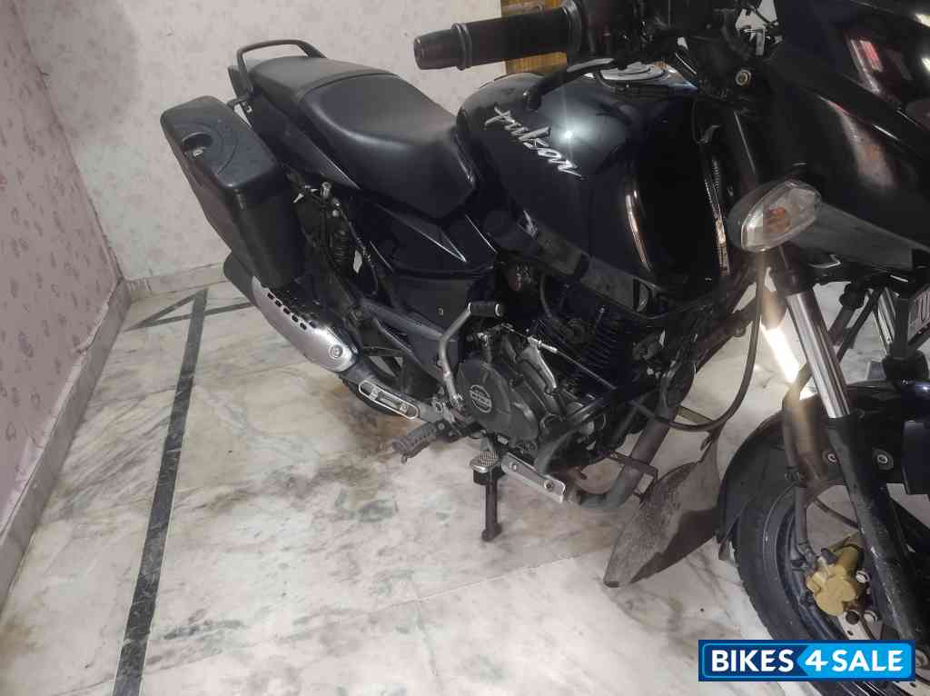 Zet Black Bajaj Pulsar 150 DTSi Zet Black Bajaj Pulsar 150 DTSi