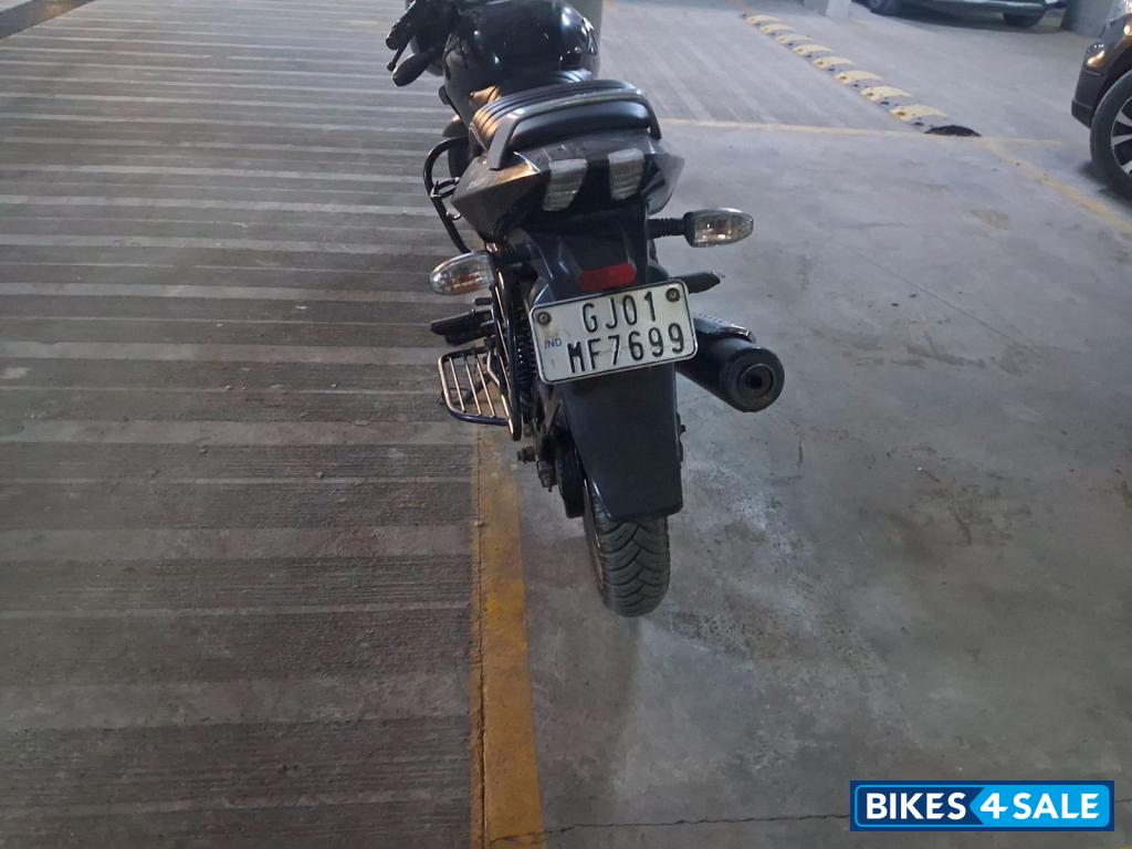 Black Bajaj Pulsar 150 DTSi Black Bajaj Pulsar 150 DTSi