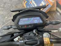 Black Bajaj Dominar 250