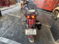 Black Bajaj Dominar 250