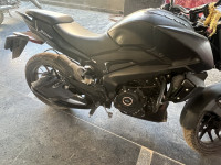 Black Bajaj Dominar 250