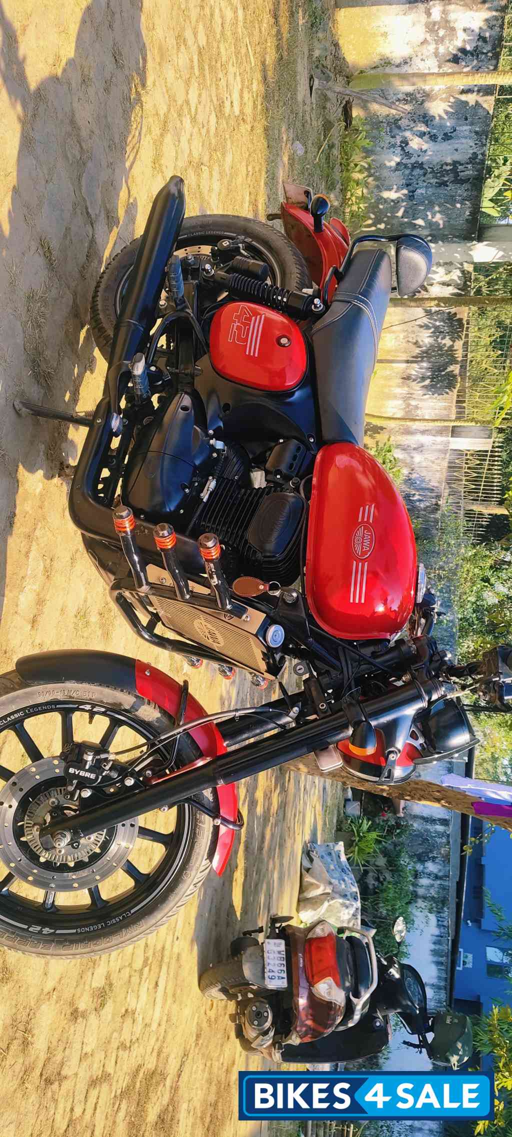 Jawa 42 Dual Channel ABS Orion Red