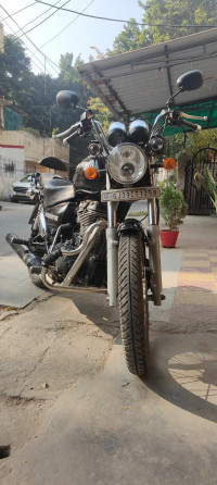 Matt Black Royal Enfield Thunderbird 350