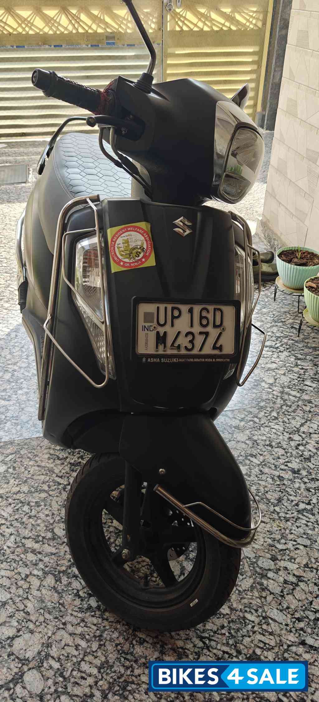 Black Suzuki Access 125 Special Edition BS6 Black Suzuki Access 125 Special Edition BS6