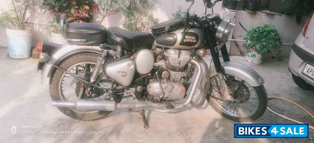 Royal Enfield Classic 350