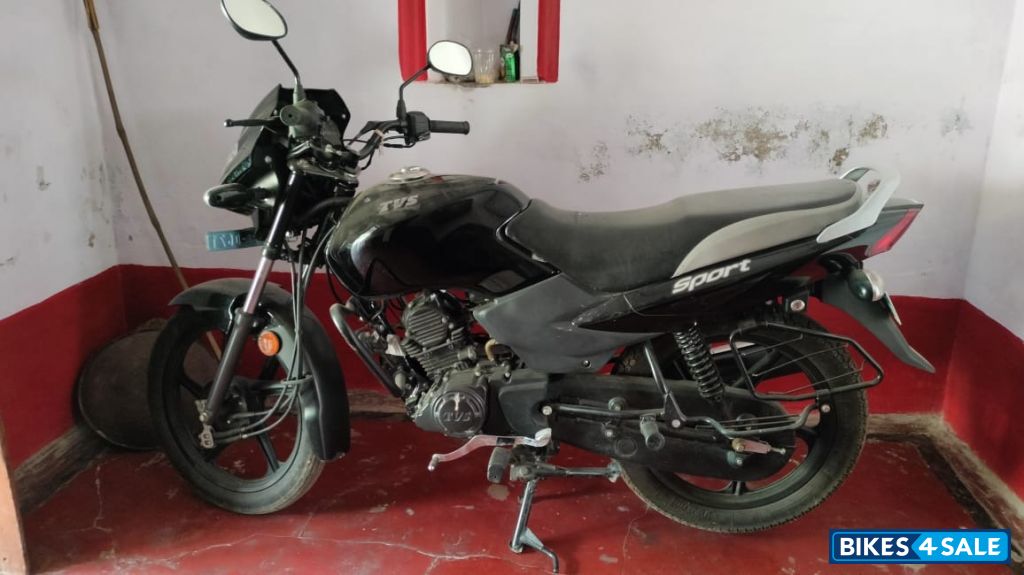Black TVS Sport