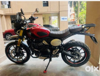 Triumph Scrambler 400 X