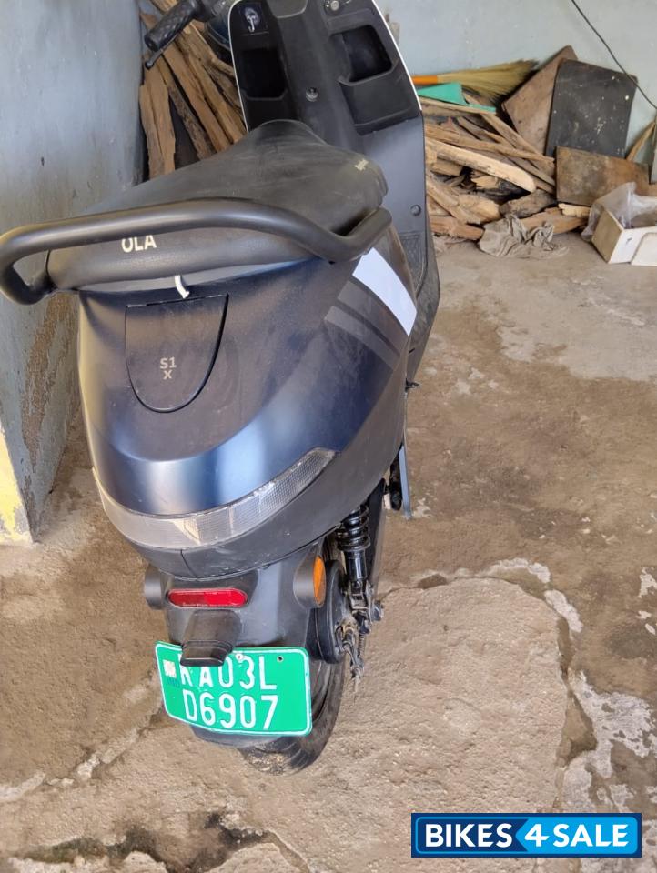 Midnight Blue Ola S1X 4 kWh Midnight Blue Ola S1X 4 kWh