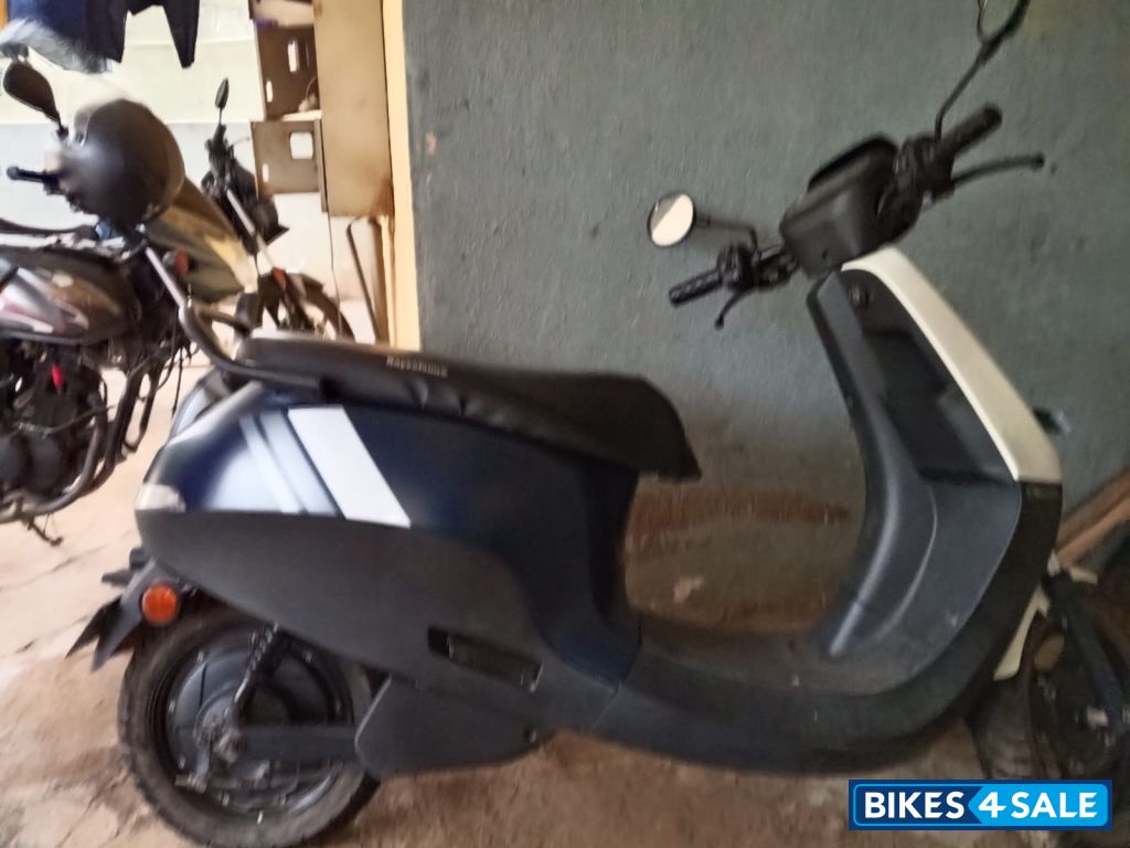 Midnight Blue Ola S1X 4 kWh Midnight Blue Ola S1X 4 kWh