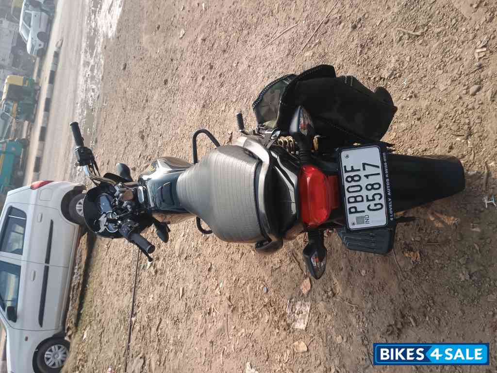 Eb Blk Glos Pew Grey Bajaj Platina ComforTec Eb Blk Glos Pew Grey Bajaj Platina ComforTec