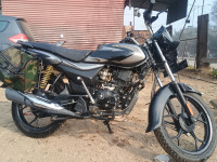 Eb Blk Glos Pew Grey Bajaj Platina ComforTec