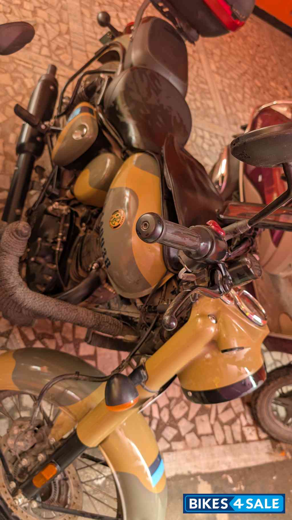 Royal Enfield Classic 350 Dual Channel BS6