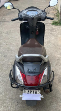 Gray (metallic) Honda Activa 5G