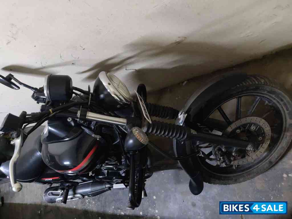 Matte Black Bajaj Avenger Street 220 Matte Black Bajaj Avenger Street 220