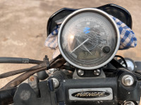 Bajaj Avenger 180 DTS-i