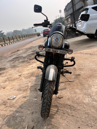 Bajaj Avenger 180 DTS-i