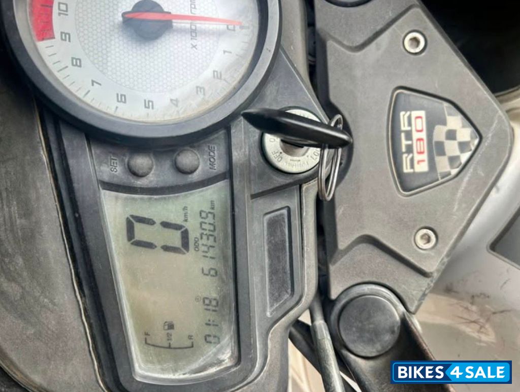 TVS Apache RTR 180 TVS Apache RTR 180