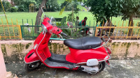 Vespa SXL 125