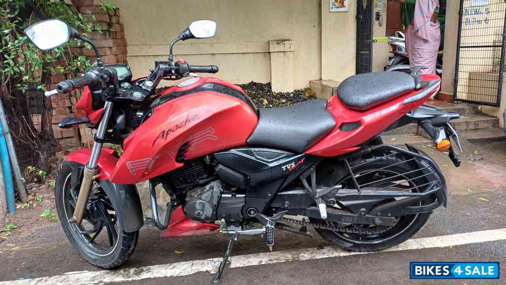 Syrah Red TVS Apache RTR 200 4V