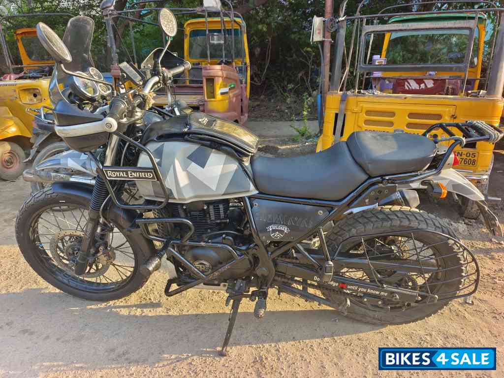 Sleet Grey Royal Enfield Himalayan BS VI