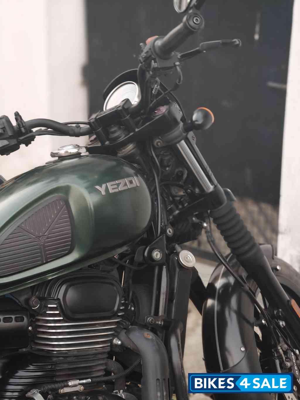 Hunter Green Yezdi Roadster Dark