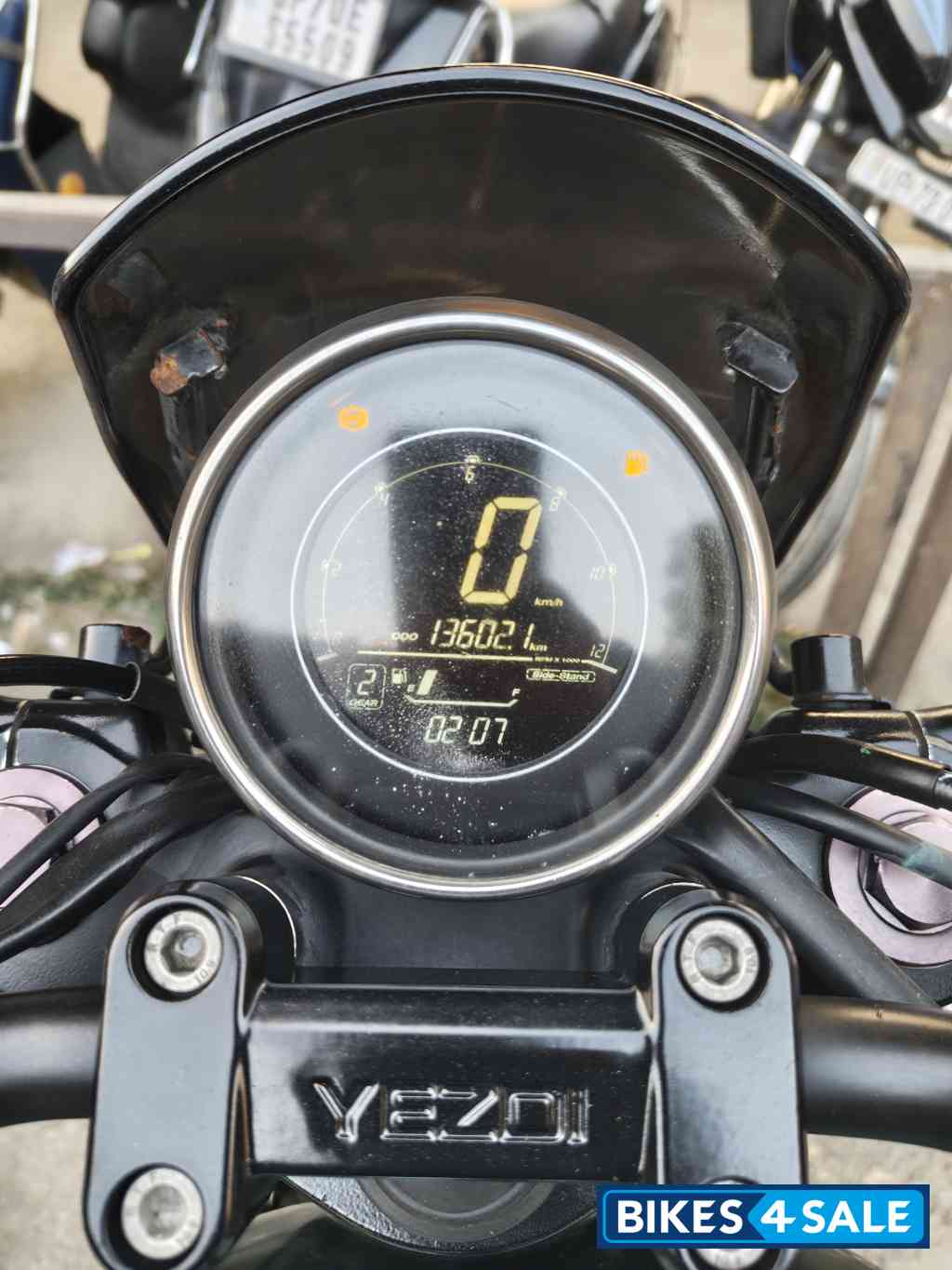 Hunter Green Yezdi Roadster Dark