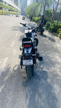 Athletic Blue Metallic Honda CB350RS New Hue Edition