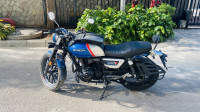 Athletic Blue Metallic Honda CB350RS New Hue Edition