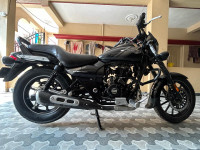 Bajaj Avenger Street 160