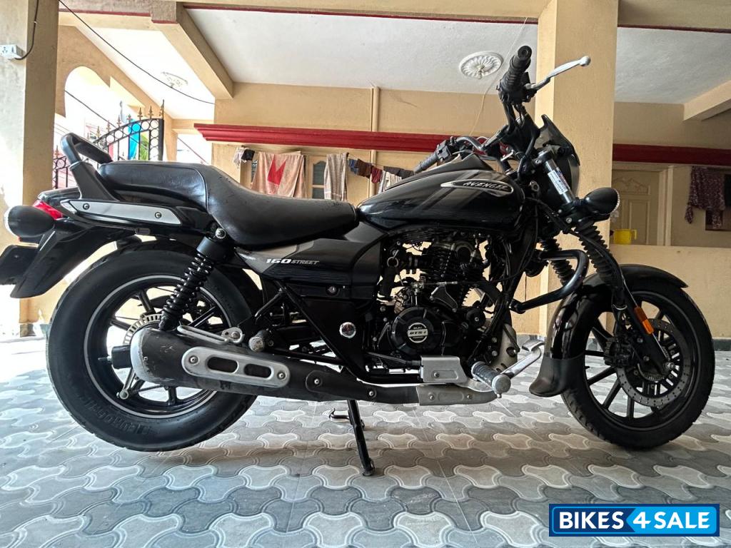 Bajaj Avenger Street 160