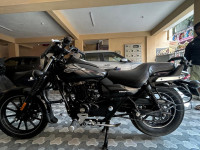 Bajaj Avenger Street 160