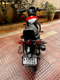 Royal Enfield Hunter 350 Metro