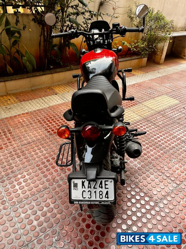 Royal Enfield Hunter 350 Metro