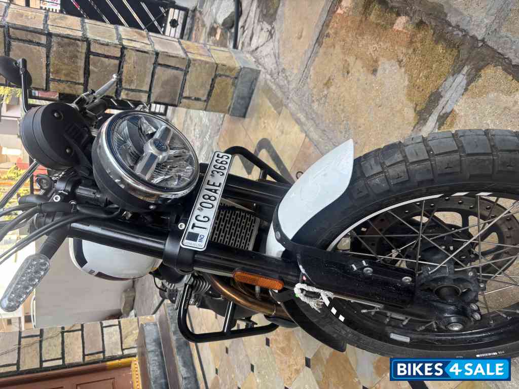 Royal Enfield Bear 650