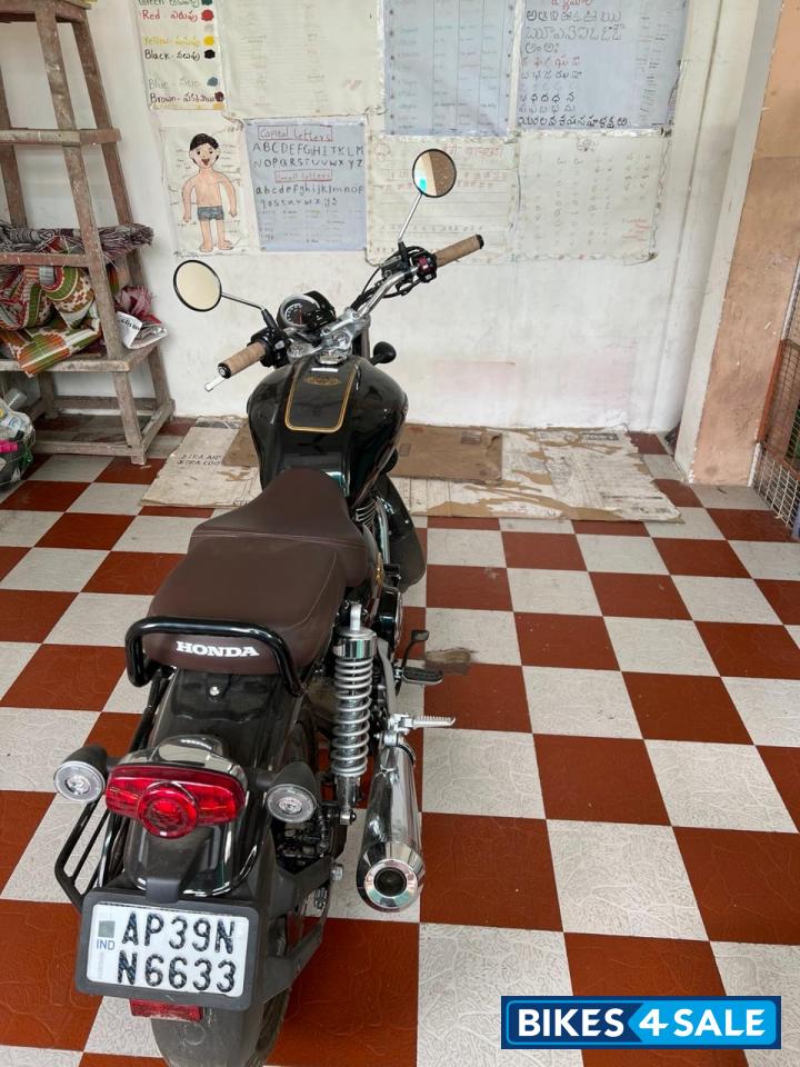 Black Honda CB350C DLX Pro Special Edition