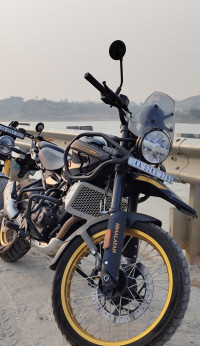 Royal Enfield Himalayan 452 2024 Model