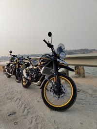 Royal Enfield Himalayan 452