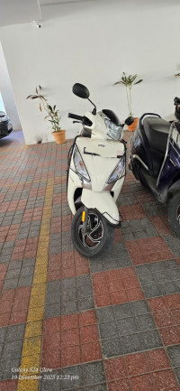 White TVS Jupiter 125