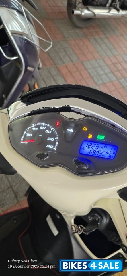 White TVS Jupiter 125