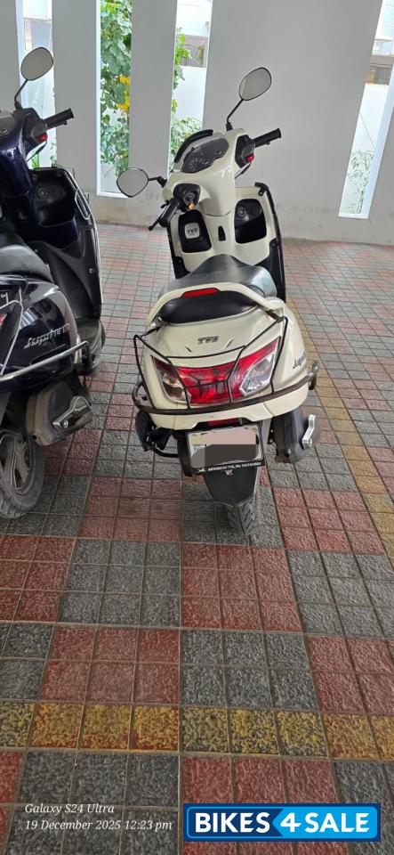 White TVS Jupiter 125