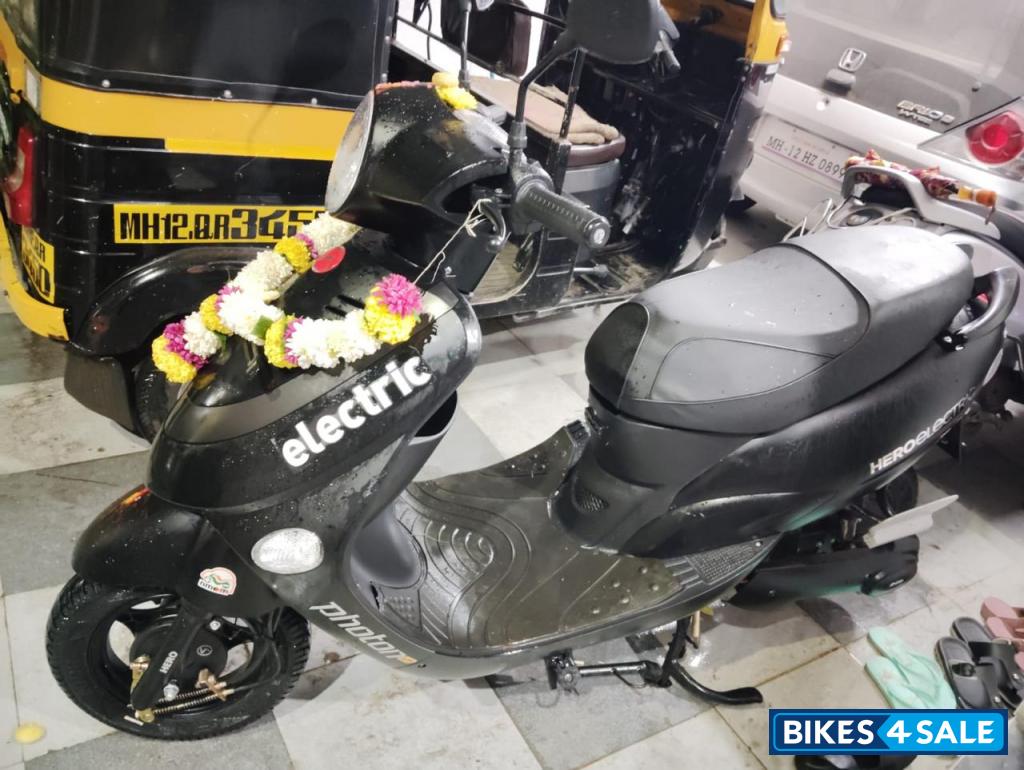 Black Hero Electric Photon LP