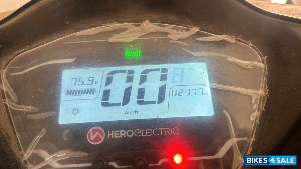 Black Hero Electric Photon LP