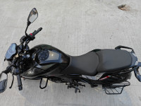 Brooklyn Black Bajaj Pulsar N160 Dual Channel ABS