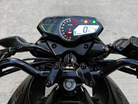 Brooklyn Black Bajaj Pulsar N160 Dual Channel ABS